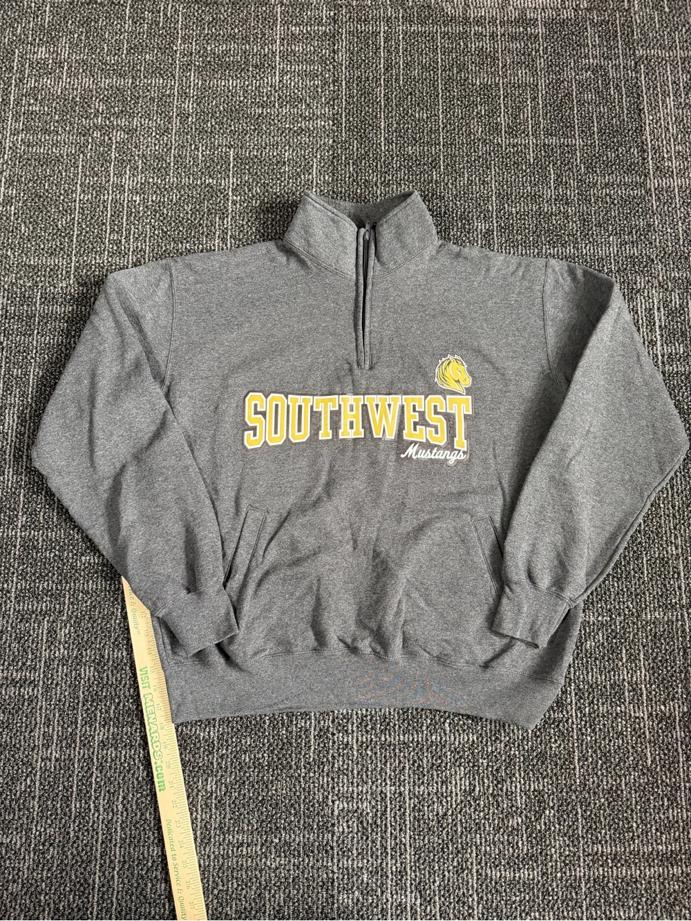 Champion Southwest Mustangs Grey Quarter-zip Collared Sweatshirt XL